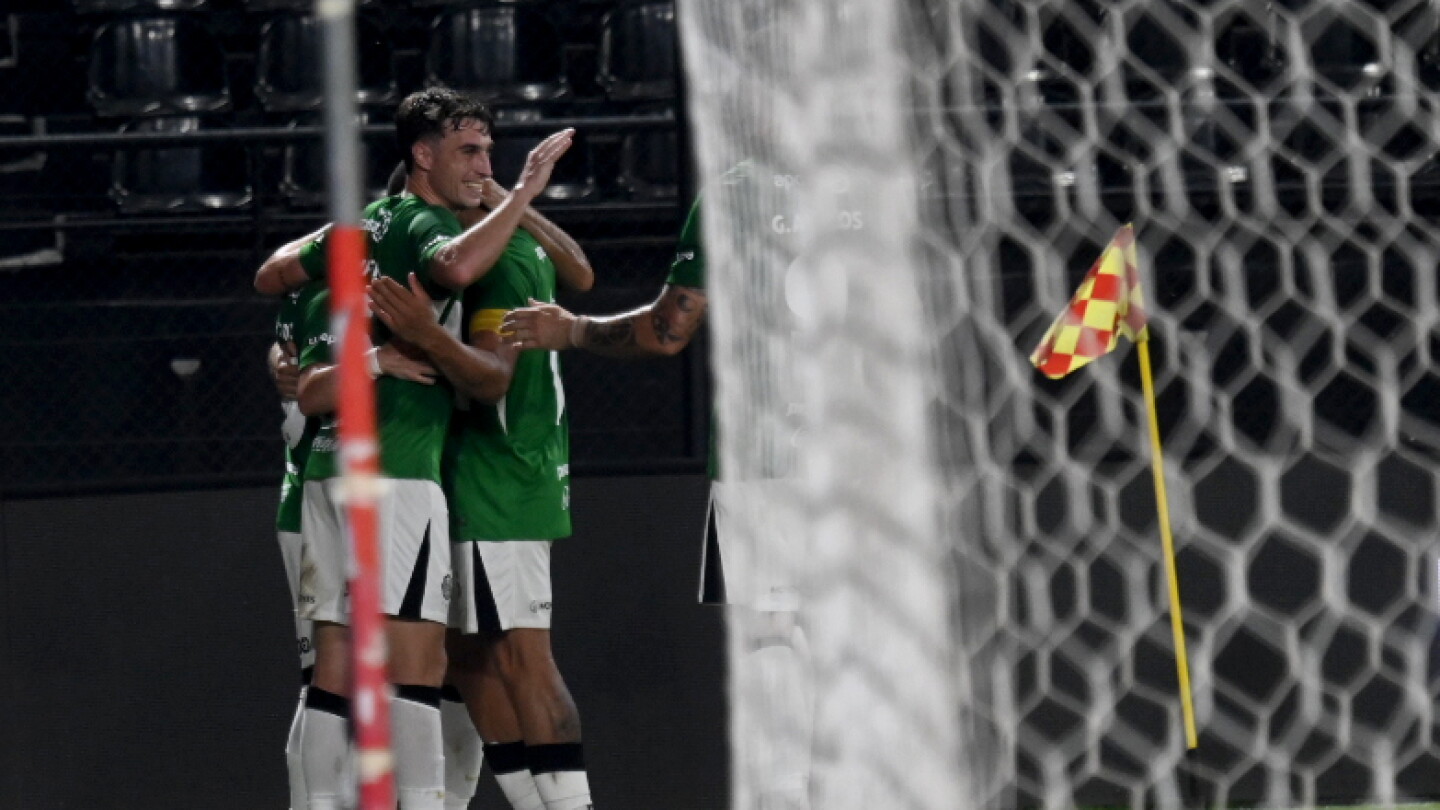 Olimpia venció a Libertad en La Huerta y trepó a la punta del Clausura