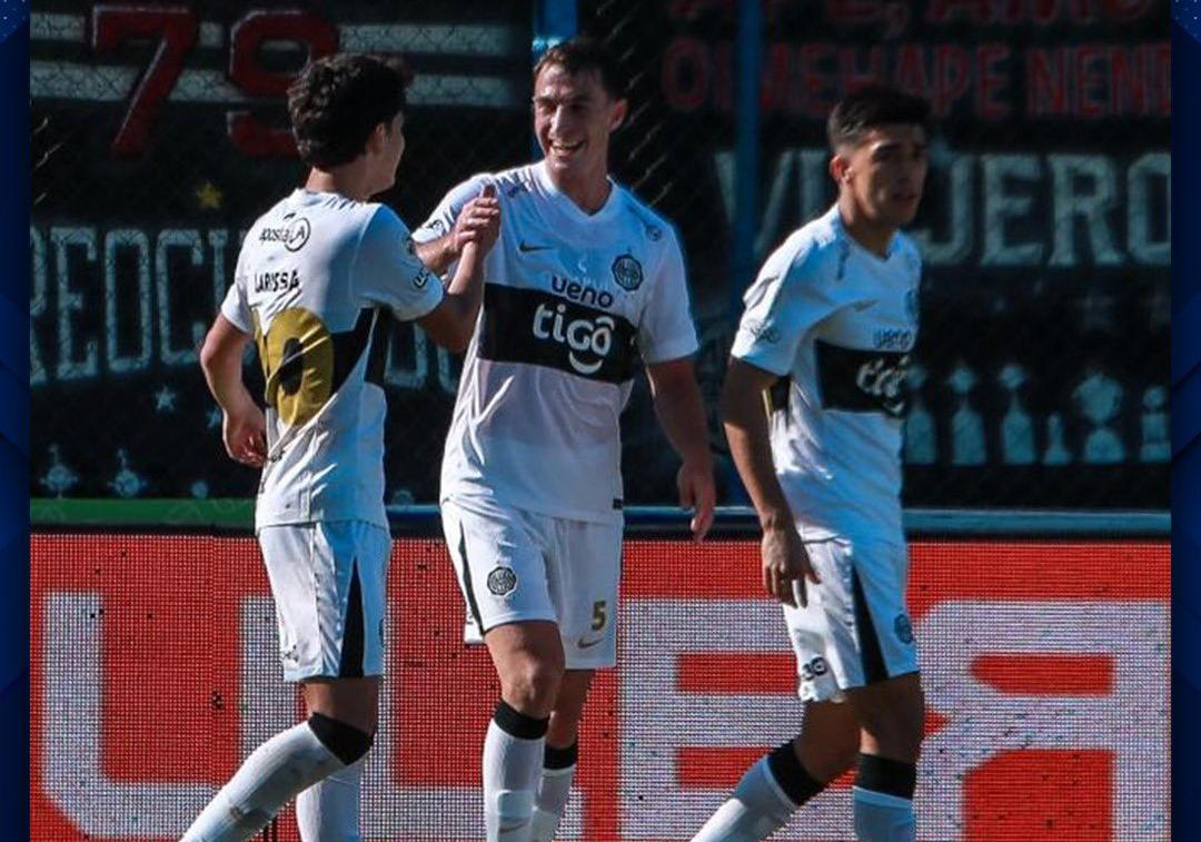 Olimpia sufrió pero ganó