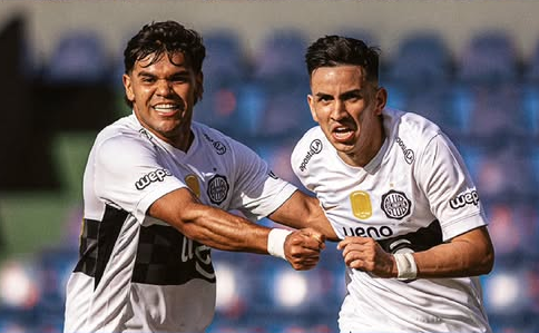 Olimpia visita a un San Lorenzo alicaído con una cuenta pendiente: nunca le ganó en 2026